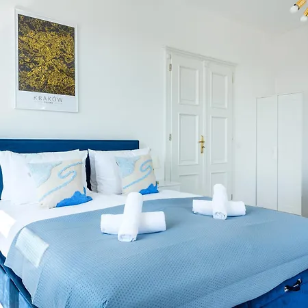 Castle View By Tyzenhauz Cracovie